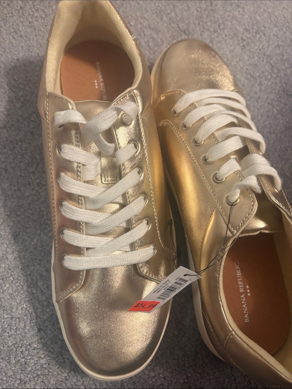 Banana Republic Metallic Gold Low-Top Lace-Up Sneakers